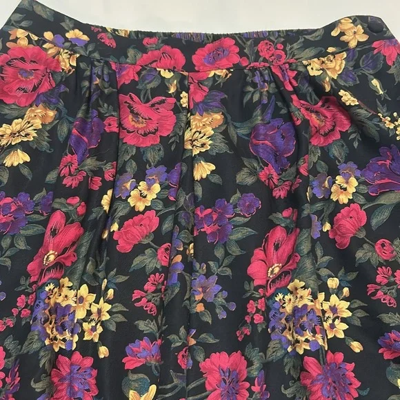 Talbots Floral Women's Skirt - Black, Red, Yellow size 12P - Picture 2 of 8